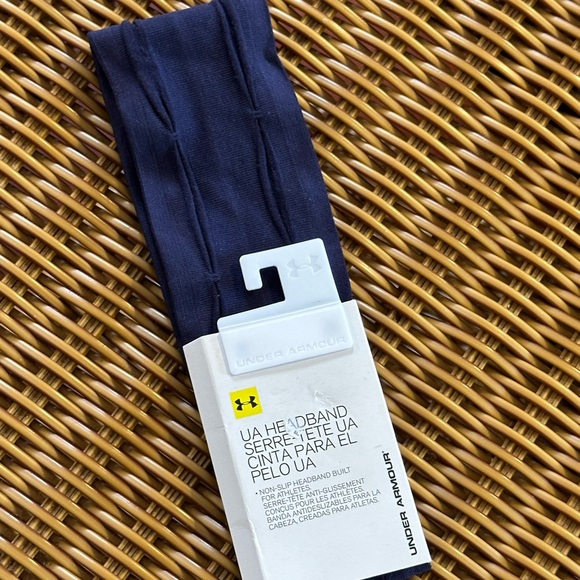 NEW! Under Armour blue headband - nonslip - athlete /athletic - new with tags! - Picture 2 of 7